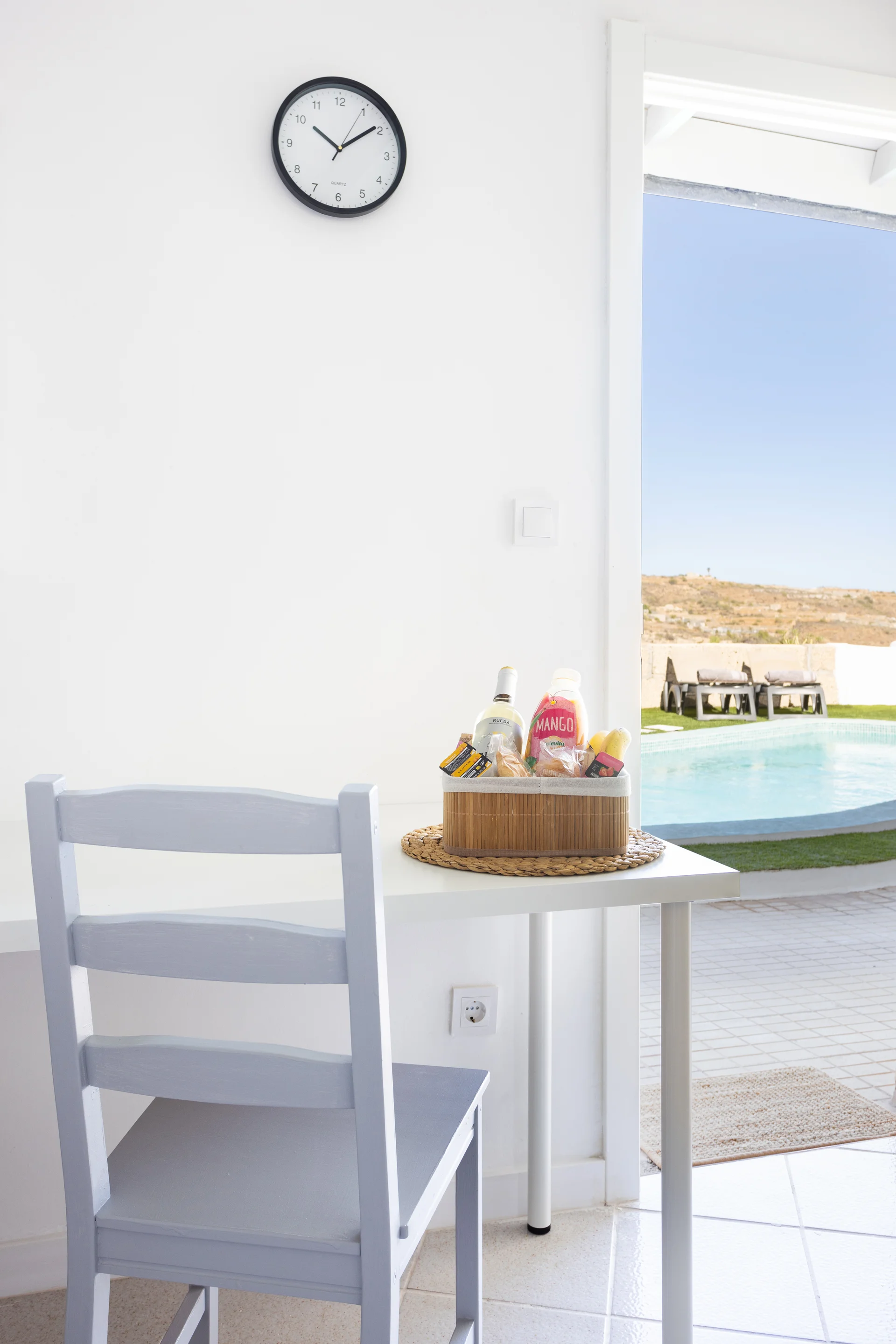 Welcome basket with pool view Welcome basket with pool view